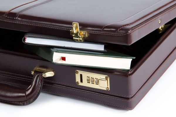 Comment élaborer un portfolio attractif pour un photographe spécialisé en conservation de la nature ?